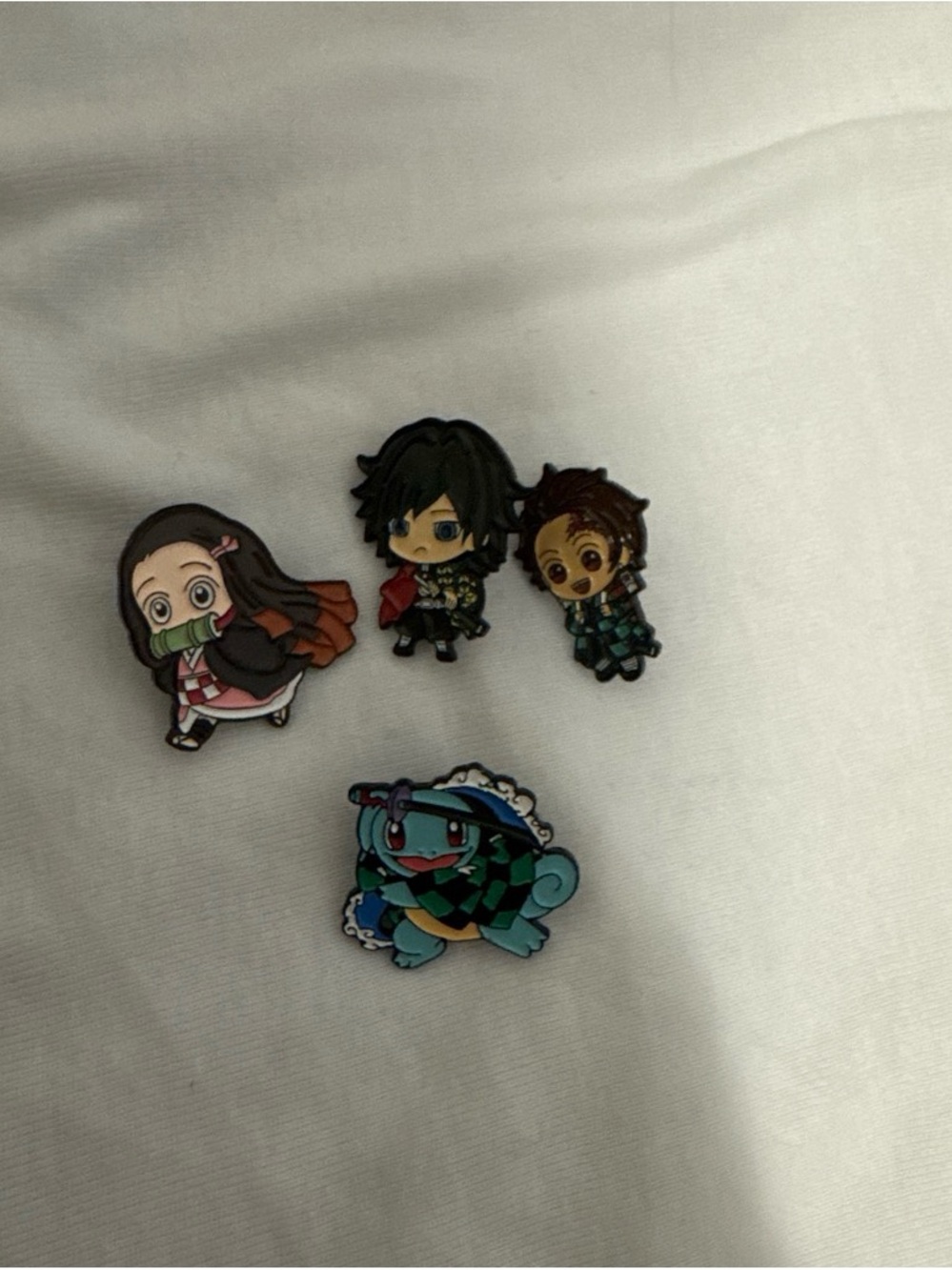 DEMON SLAYER PIN SET OF 4